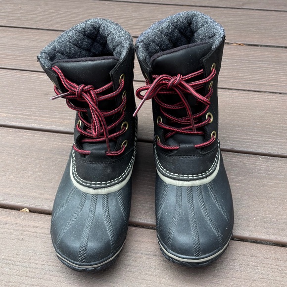 Sorel SLIMPACK II Lace Winter Boots Women's Size 8 Black Waterproof - LIKE NEW - Picture 2 of 10